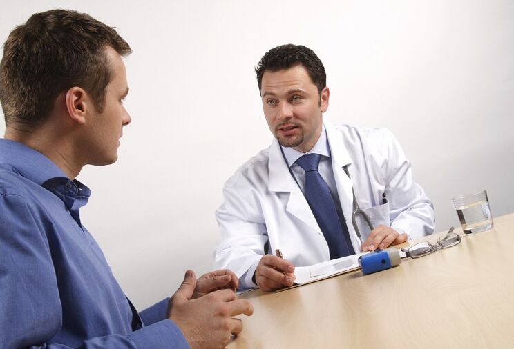 Une consultation médicale avant une opération pour augmenter un membre